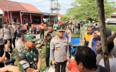 Kapolda Bengkulu Tinjau Langsung Penanganan Dampak Gempa Bumi 6,3 SR Di Bengkulu
